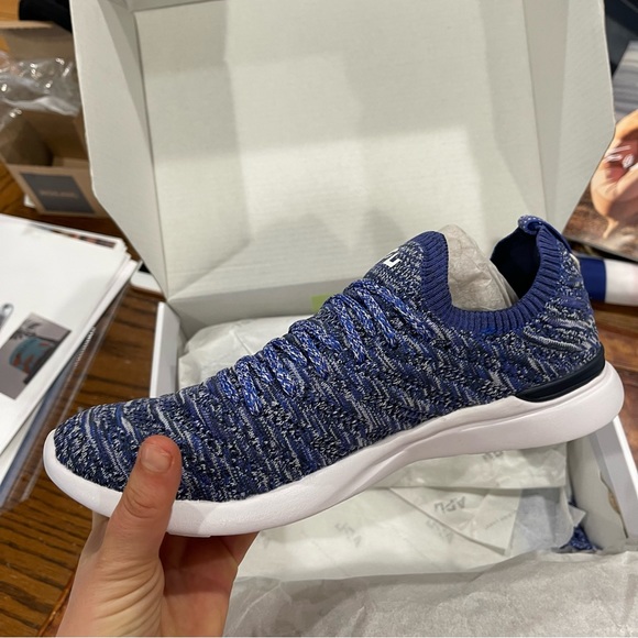 NWT APL Athletic Propulsion Labs Techloom Wave Blue Running Shoes M 7 / W 9 - Picture 4 of 16